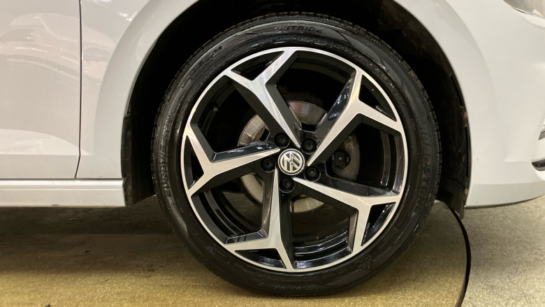 Volkswagen Polo 1.0 TSI 95 Beats 5dr Petrol Hatchback